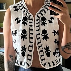 Embroidered floral waist coat / cotton vest